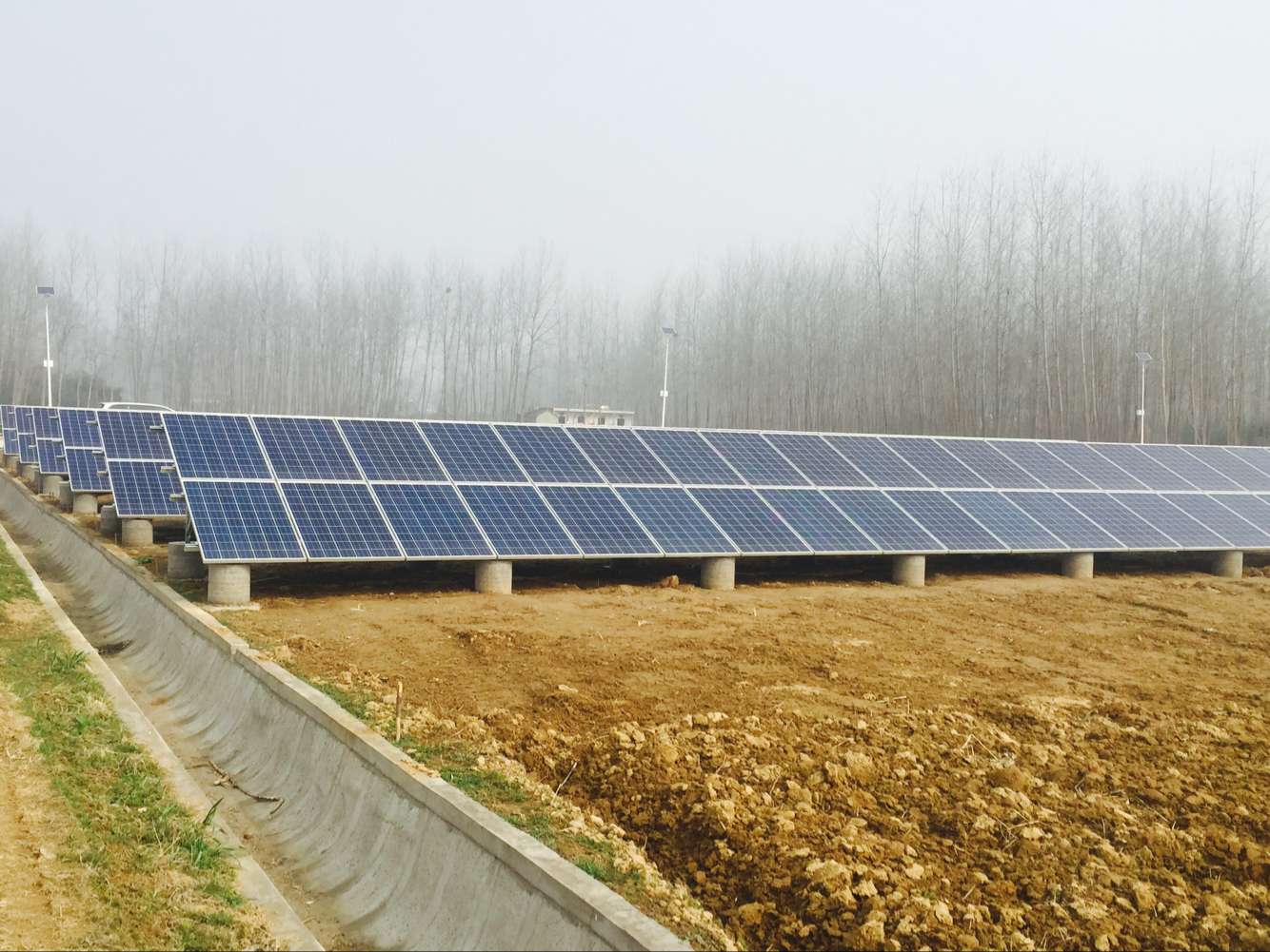 裕安區(qū)順河鎮(zhèn)董灘村60KW分布式光伏電站